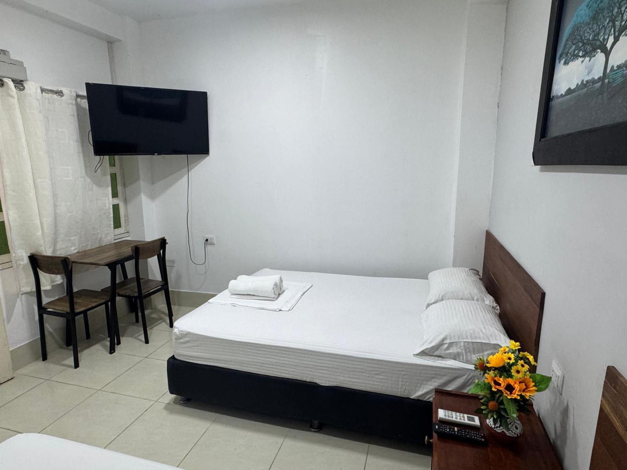 Iguana Haus Iquitos Apartment Exterior foto